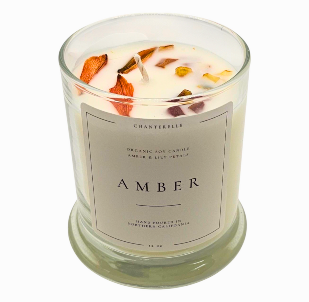Amber With Dried Lily and Amber Organic Soy Candle 10 oz